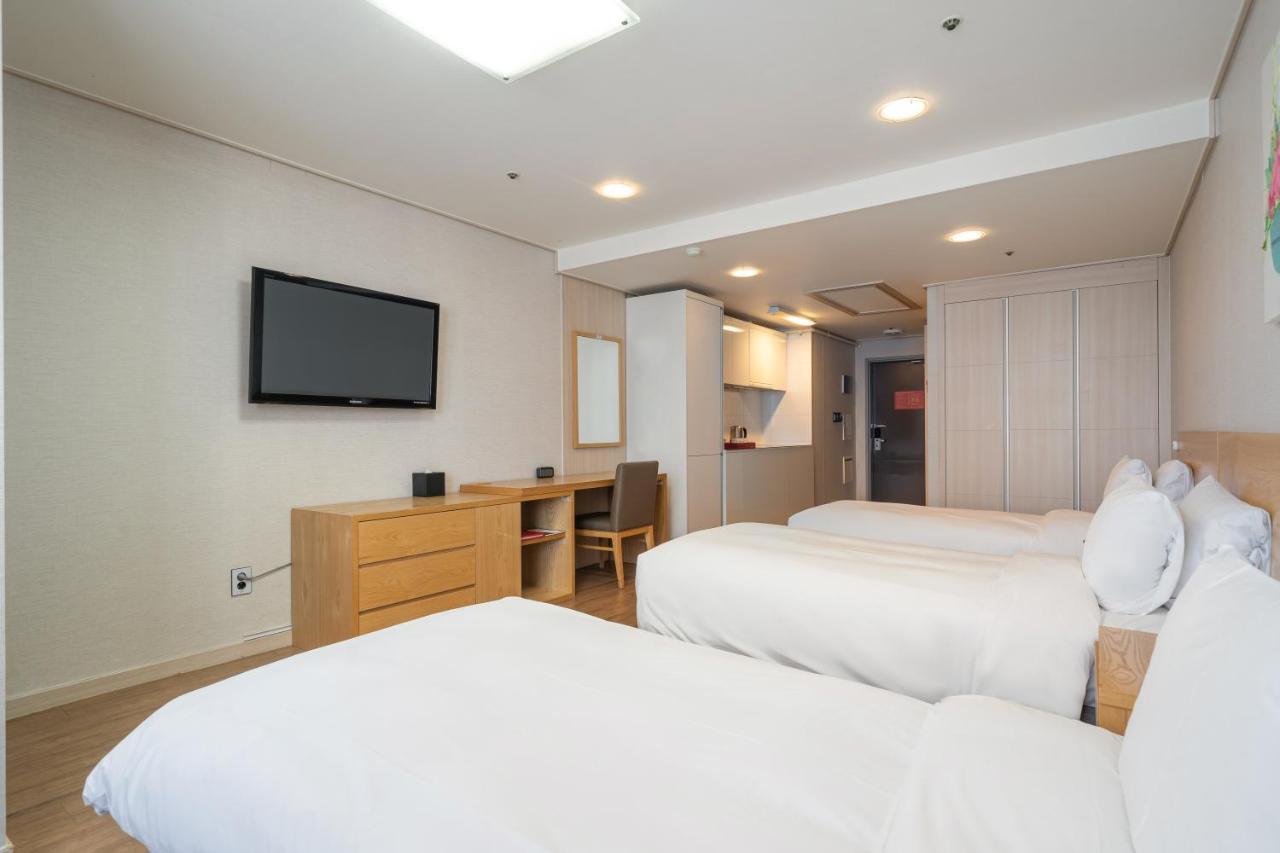 Ramada By Wyndham Seoul Dongdaemun Hotel Buitenkant foto