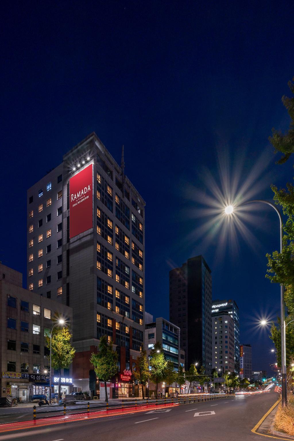 Ramada By Wyndham Seoul Dongdaemun Hotel Buitenkant foto